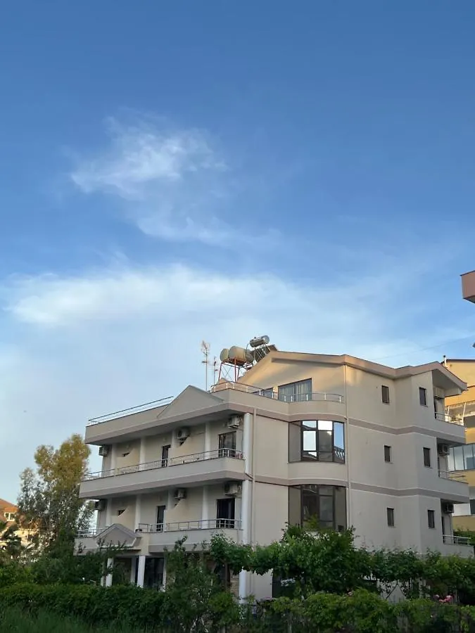 Red Rose Guest House Golem  2*, Golem (Tirana)