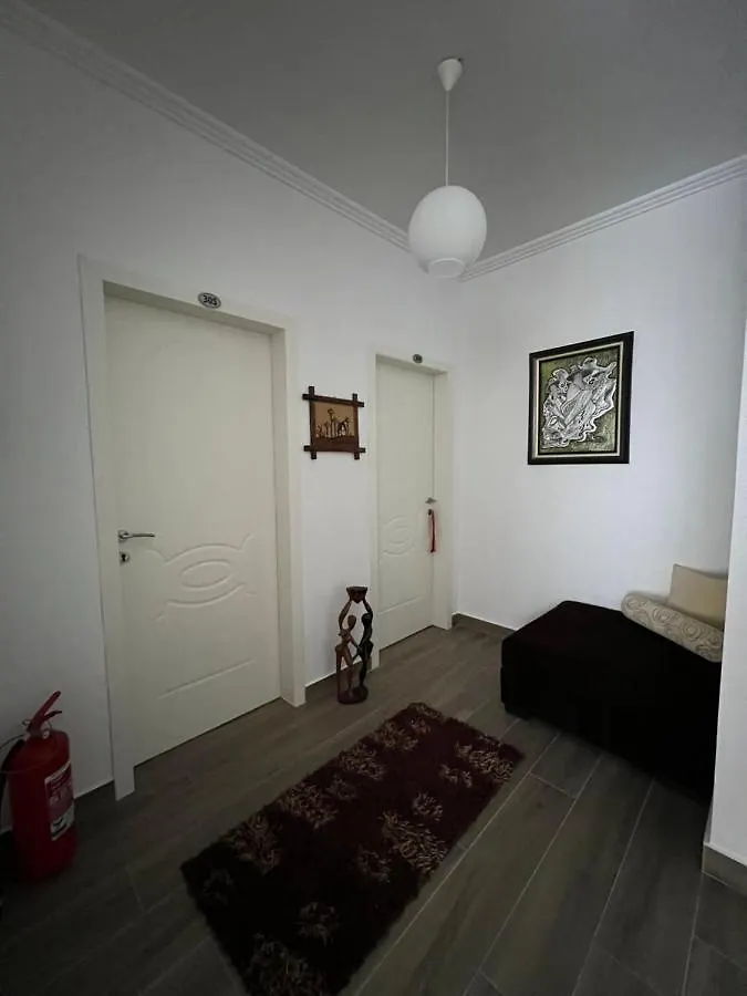 Red Rose Guest House Golem  2*, Golem (Tirana)